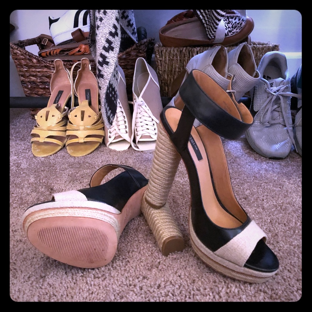 NWOT Ann Taylor ‘Heels’